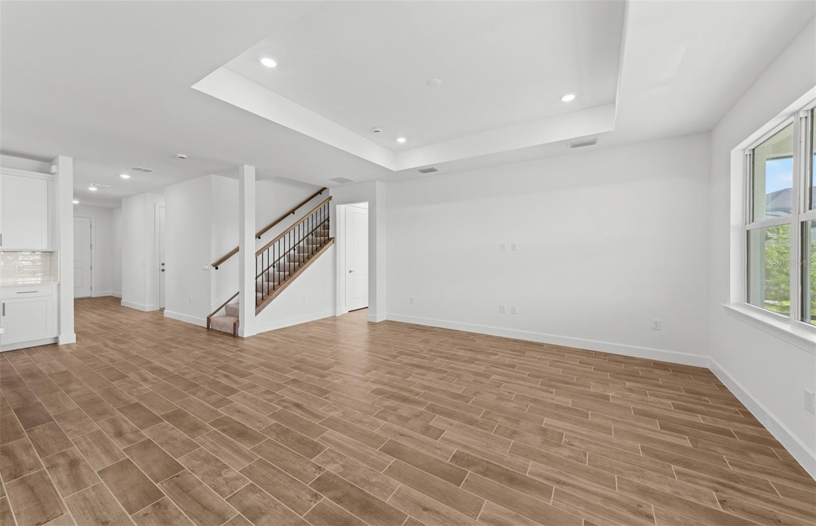 7617 FULHAM AVE — photo 20