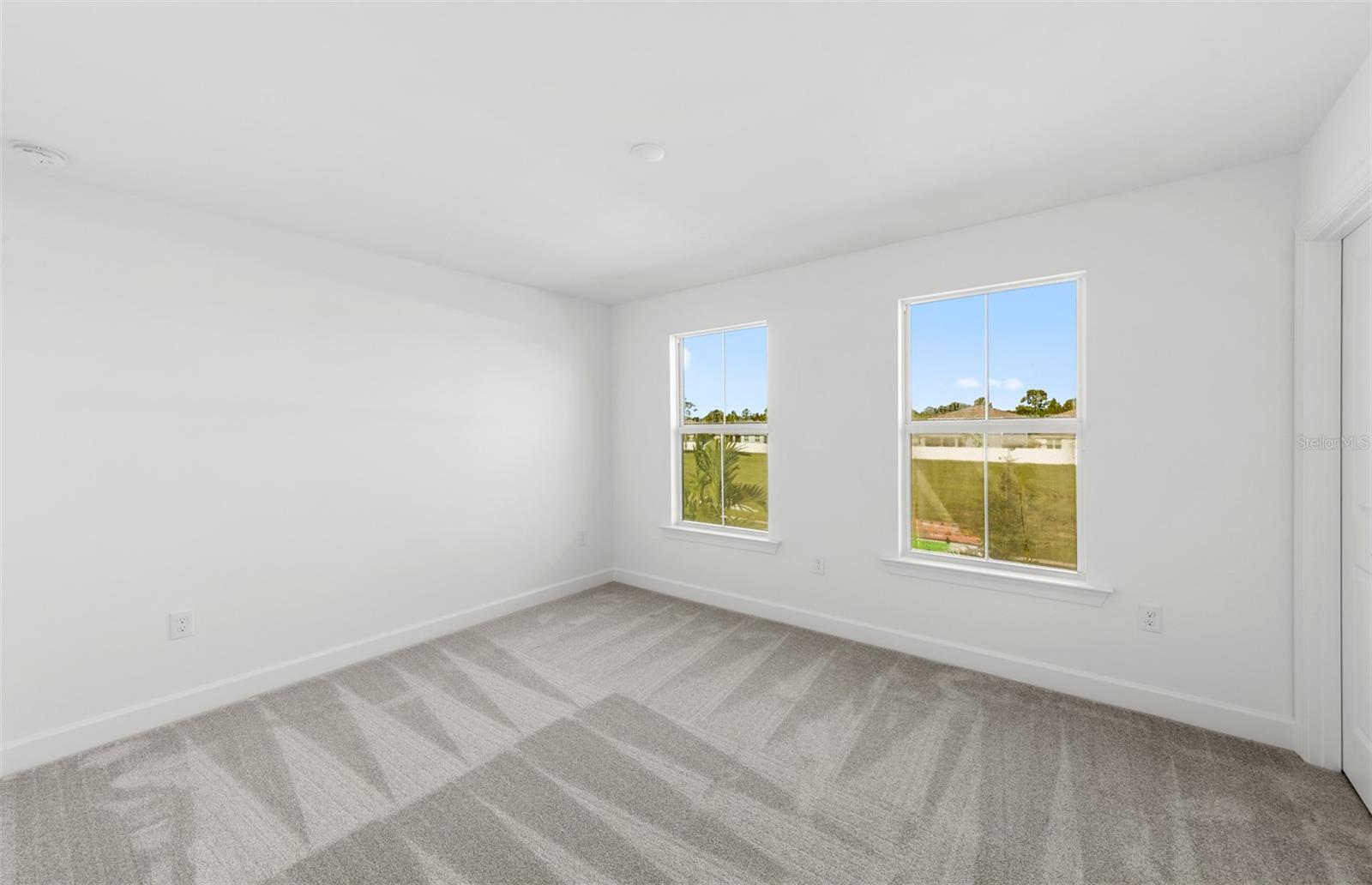 7617 FULHAM AVE — photo 41