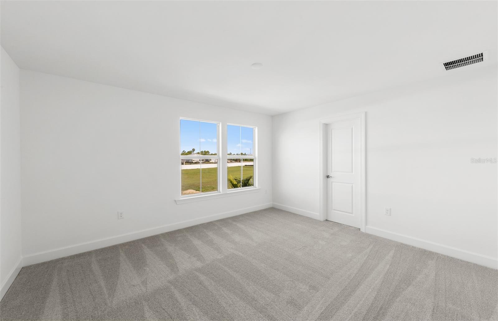 7617 FULHAM AVE — photo 38
