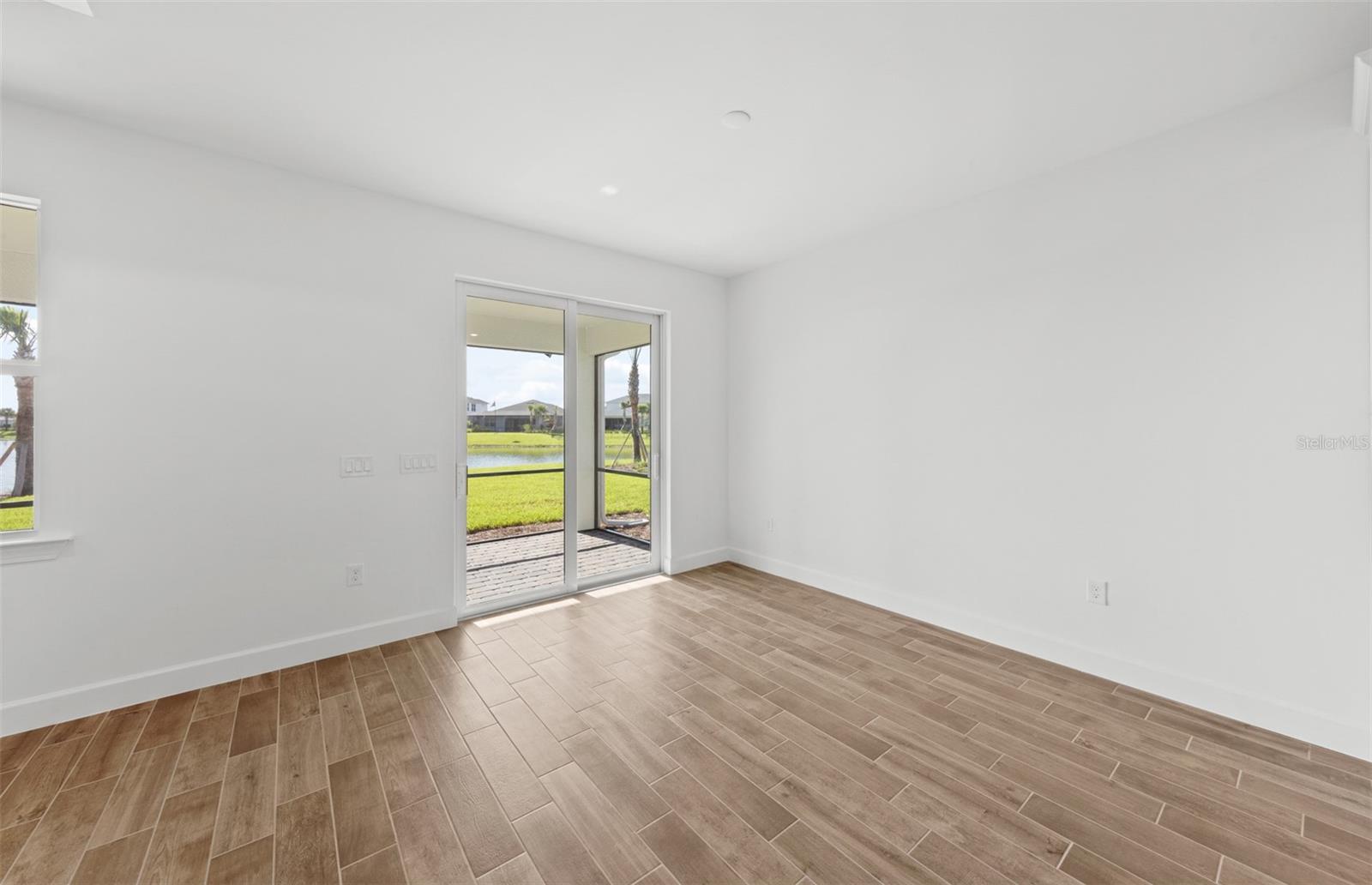 7617 FULHAM AVE — photo 19