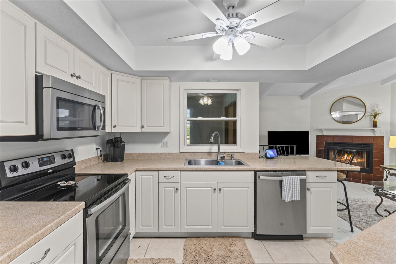 4308 PASADENA CIR — photo 10