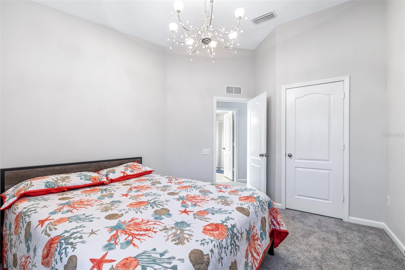 5005 BARNSTEAD DR — photo 40
