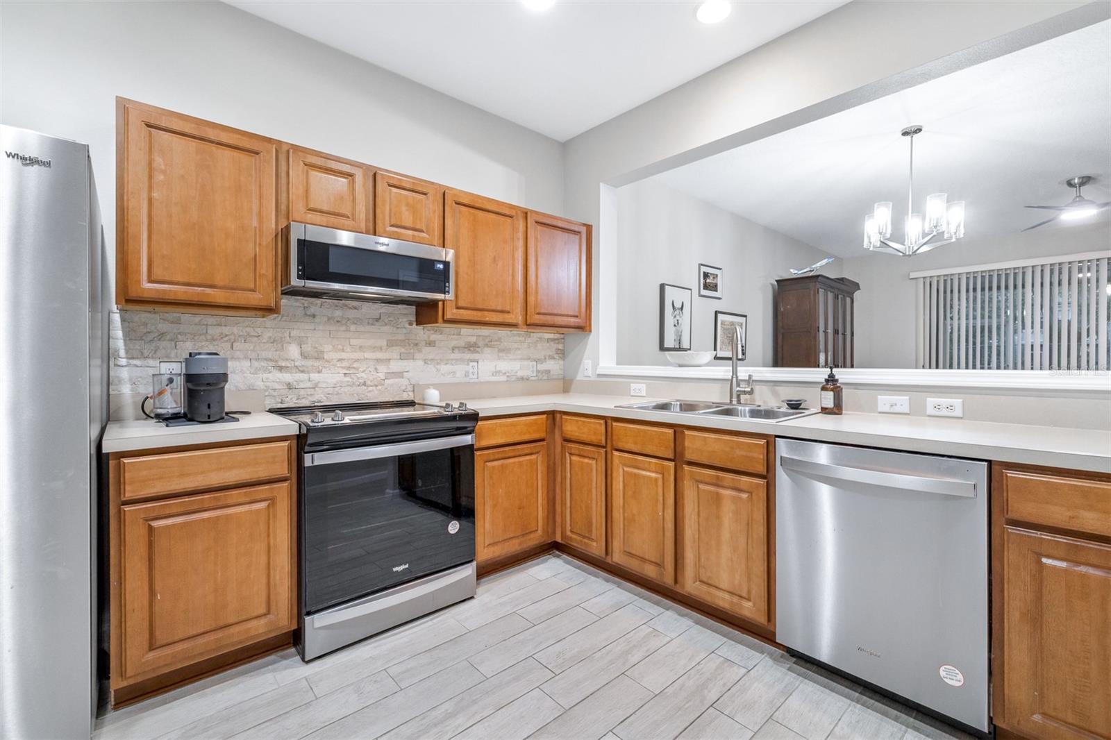 5005 BARNSTEAD DR — photo 12