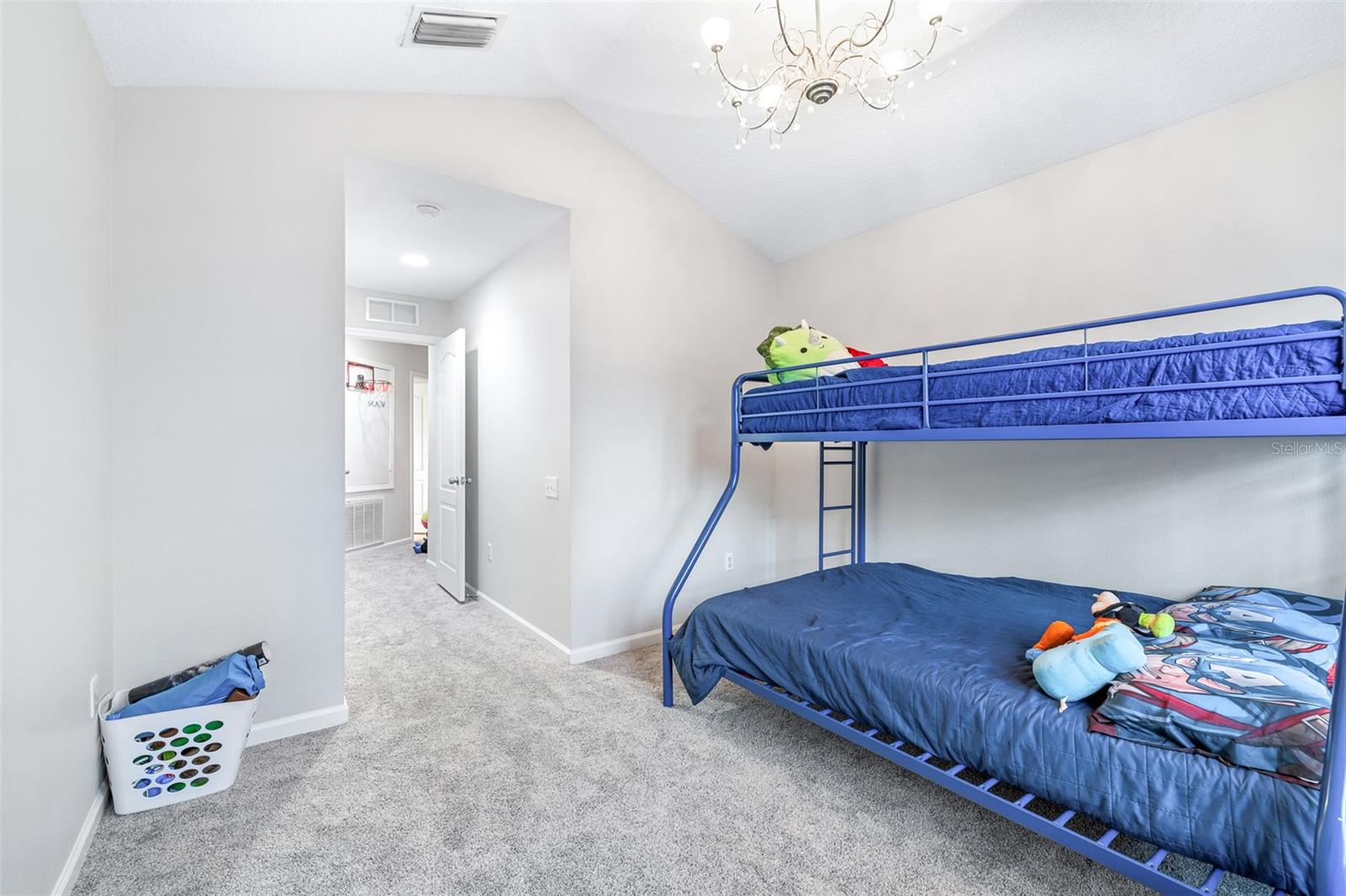 5005 BARNSTEAD DR — photo 45