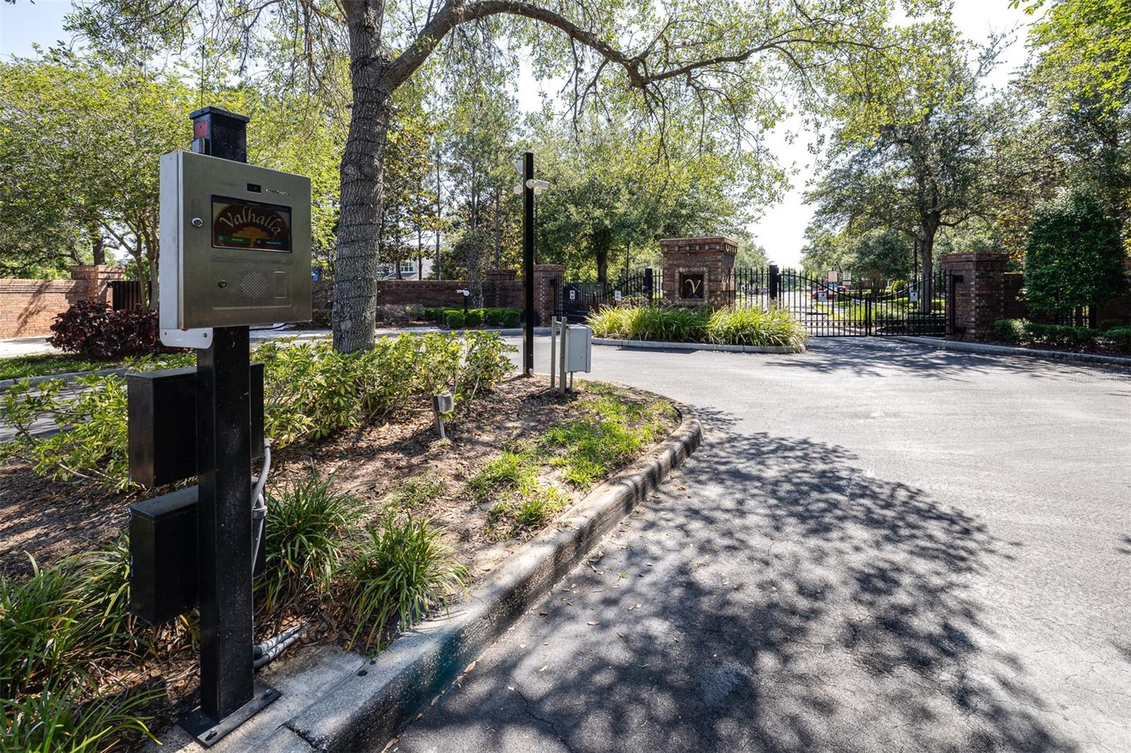 5005 BARNSTEAD DR — photo 69
