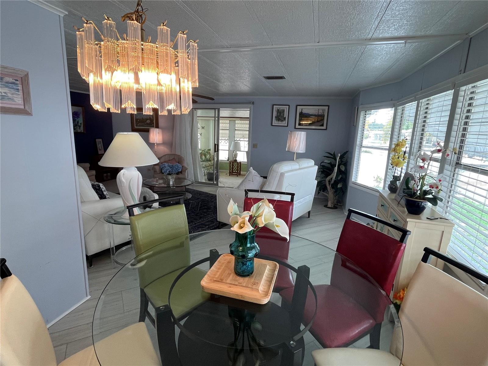 900 JOLANDA CIR — photo 21