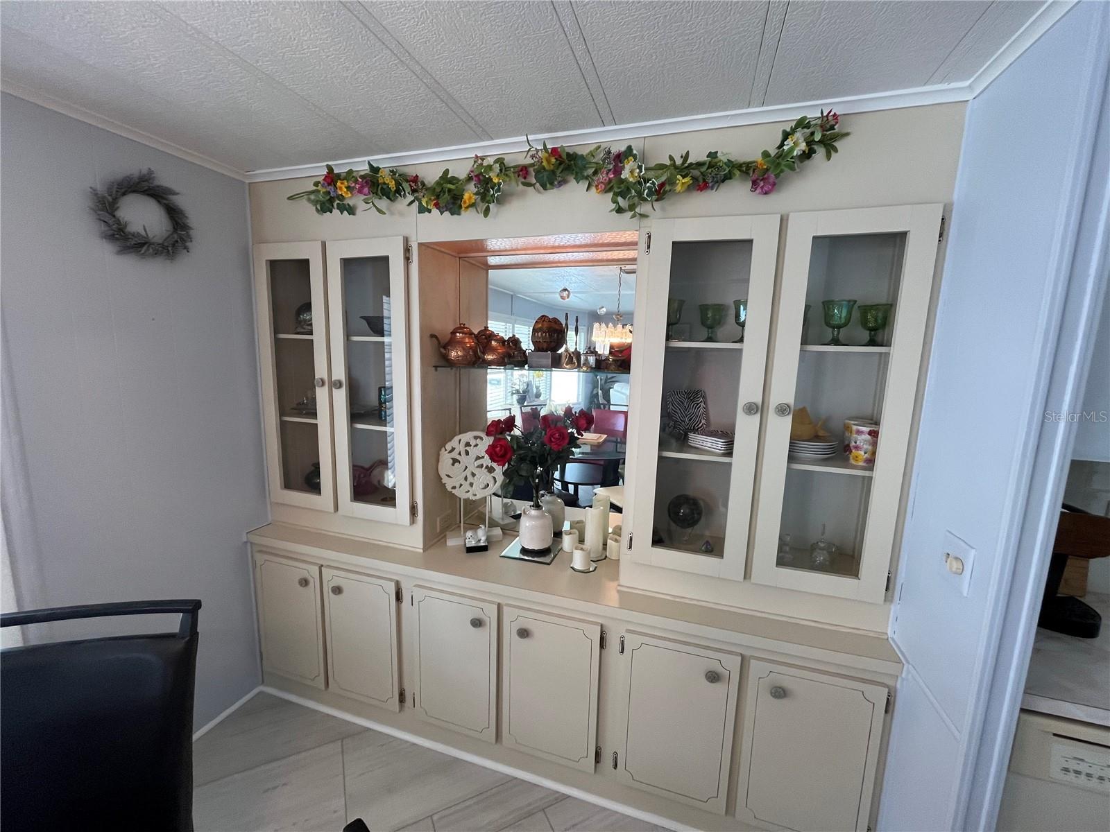 900 JOLANDA CIR — photo 15
