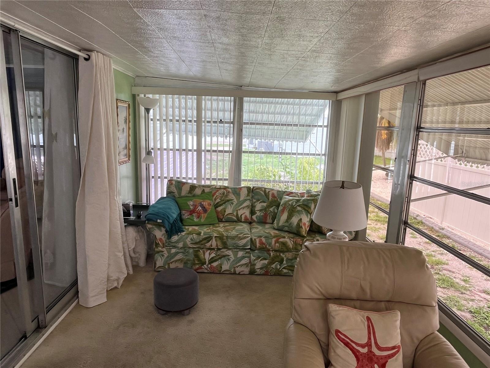 900 JOLANDA CIR — photo 25