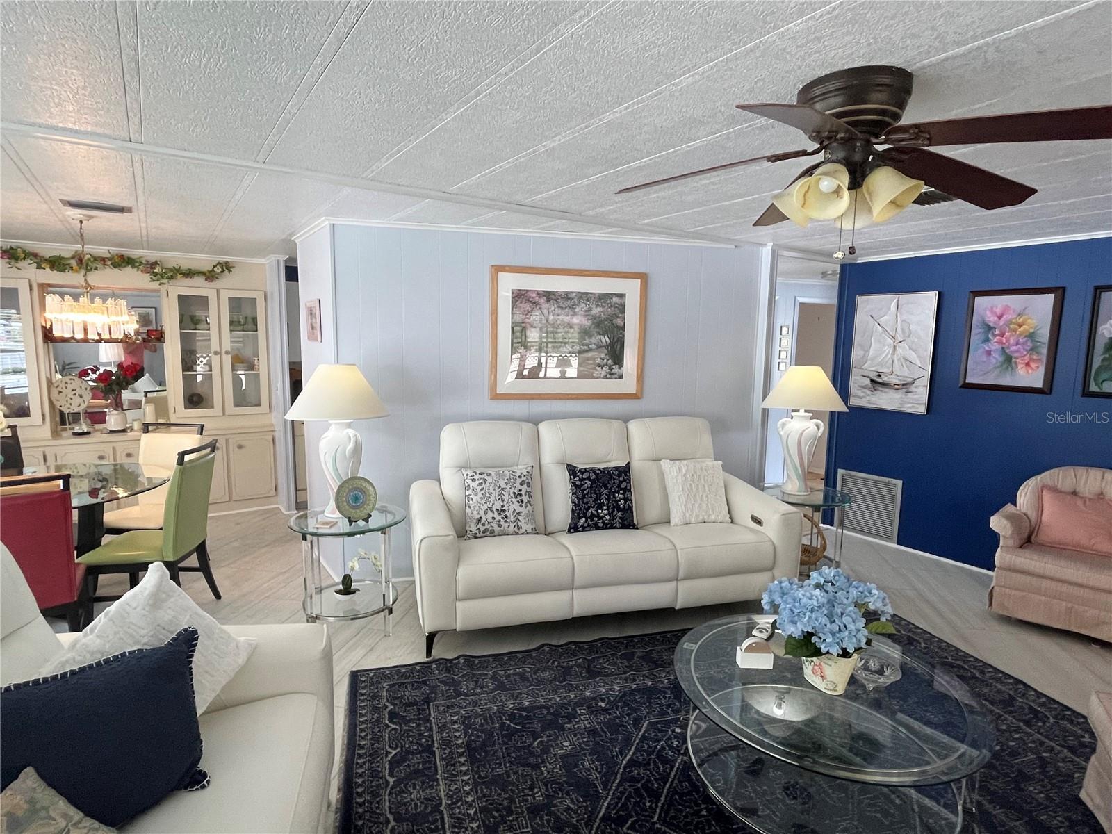 900 JOLANDA CIR — photo 10