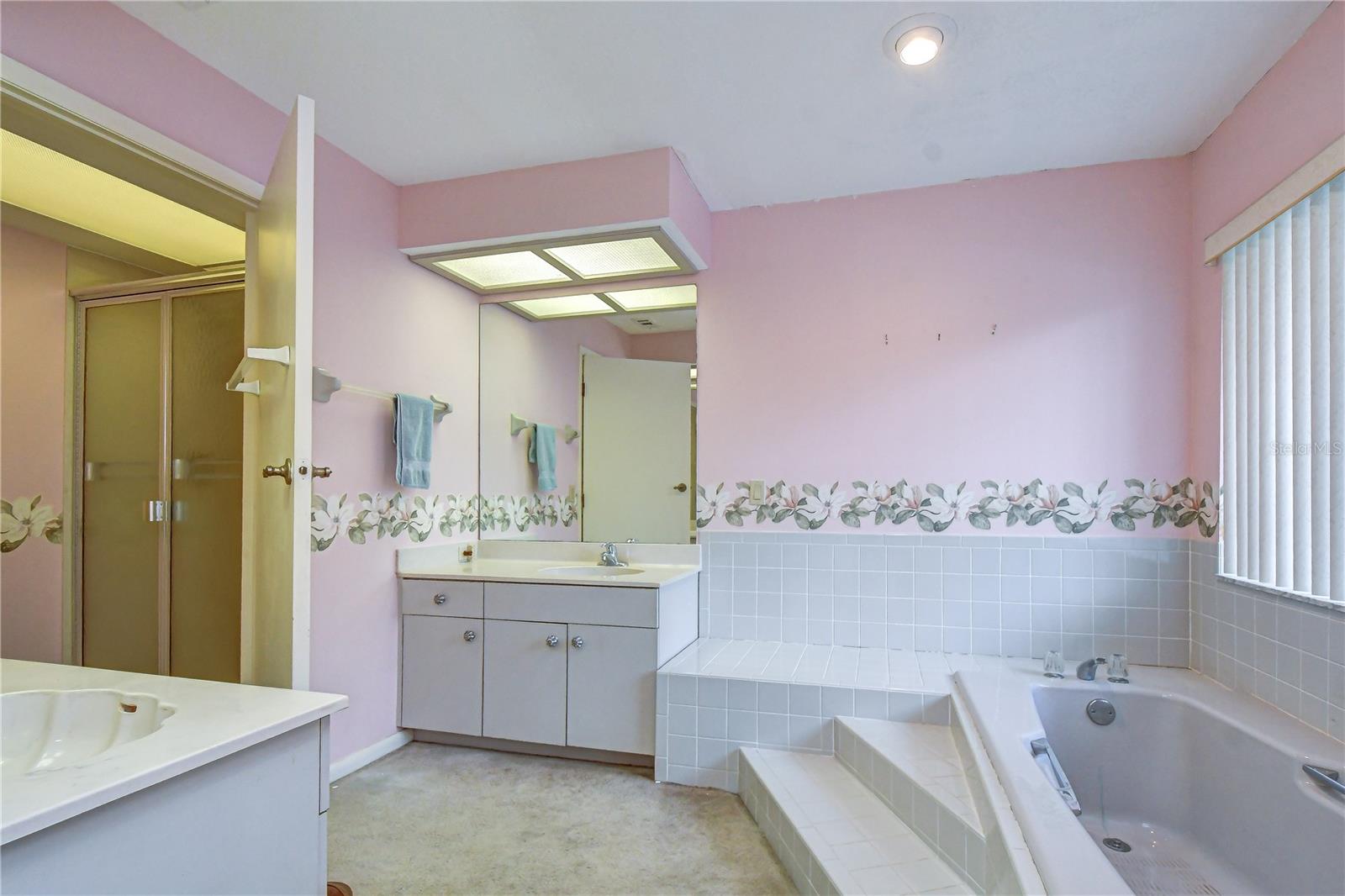 914 S MILLER RD — photo 28
