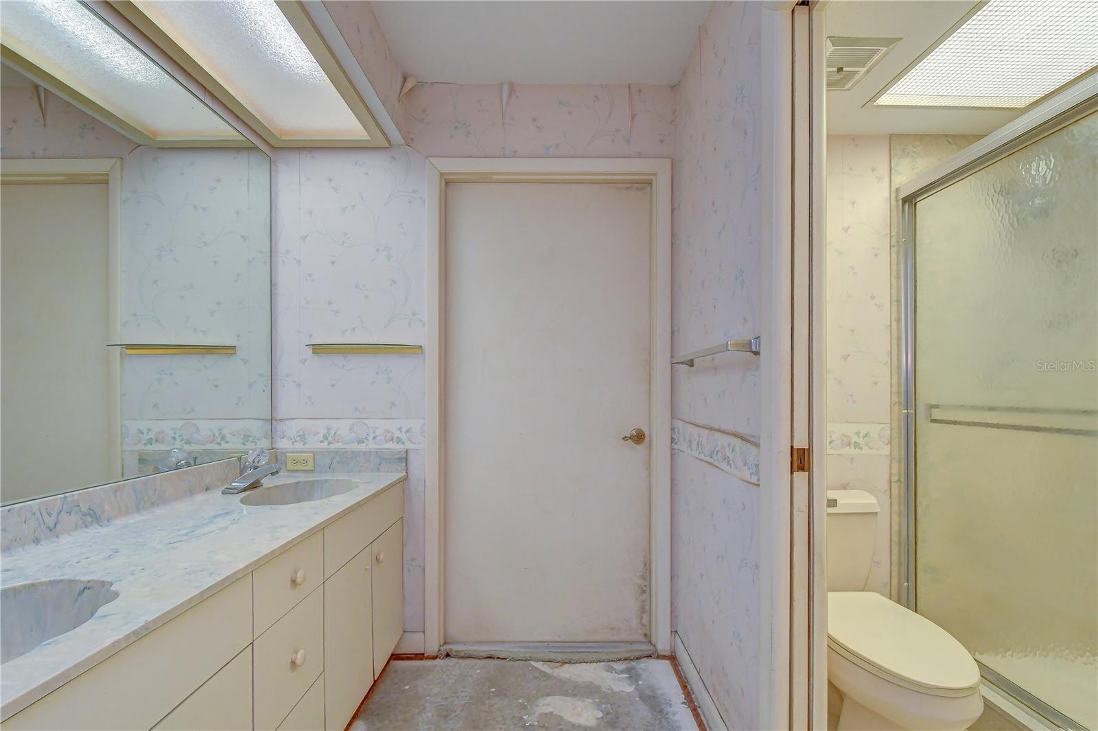 914 S MILLER RD — photo 25