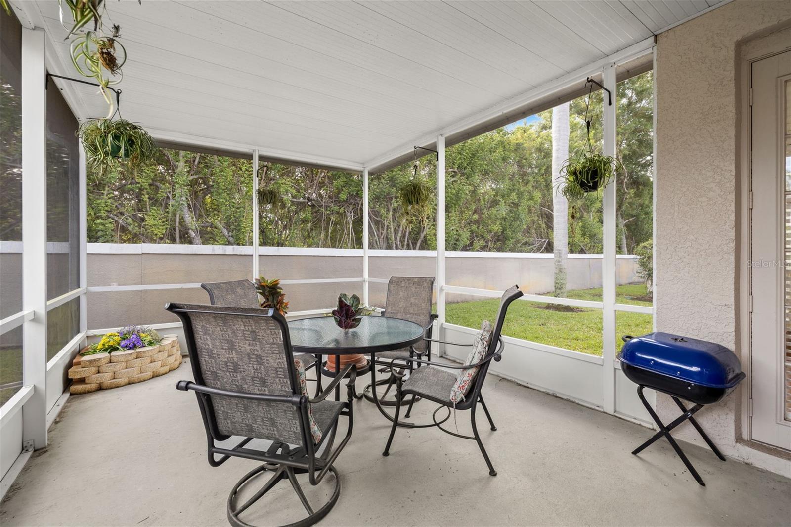 19425 MELODY FAIR PL — photo 37
