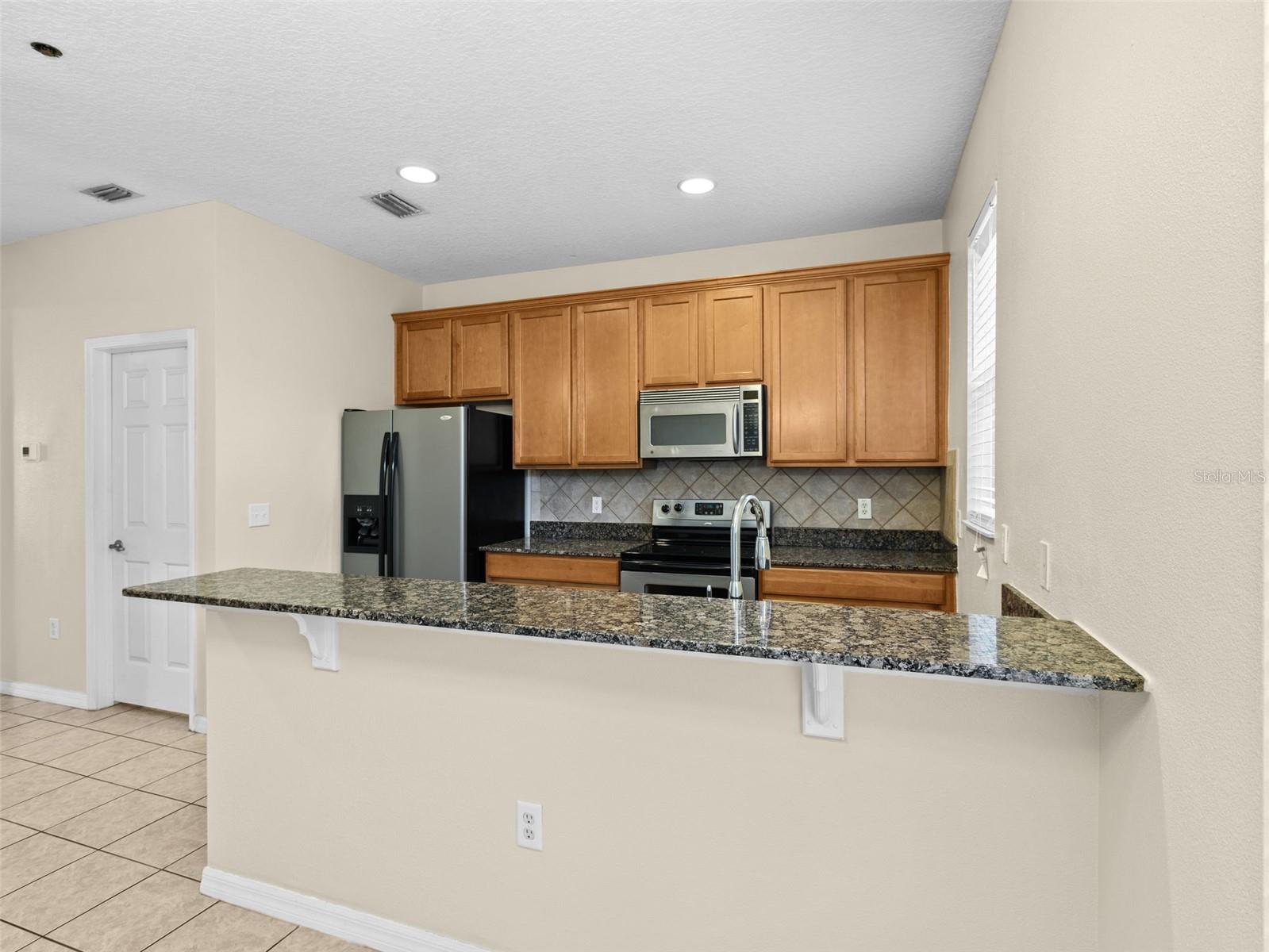 2412 MIDDLETON GROVE DR — photo 13