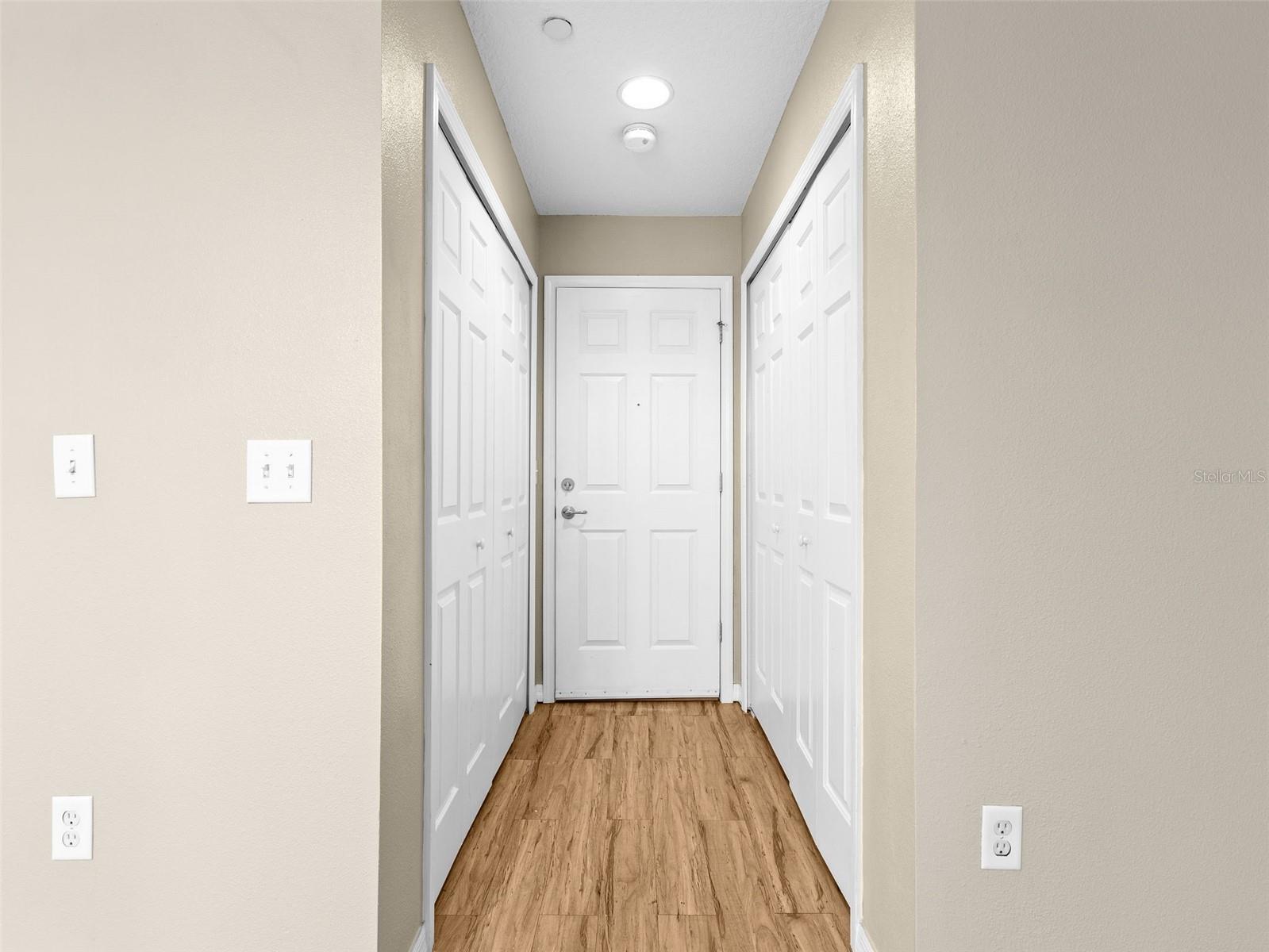 2412 MIDDLETON GROVE DR — photo 25