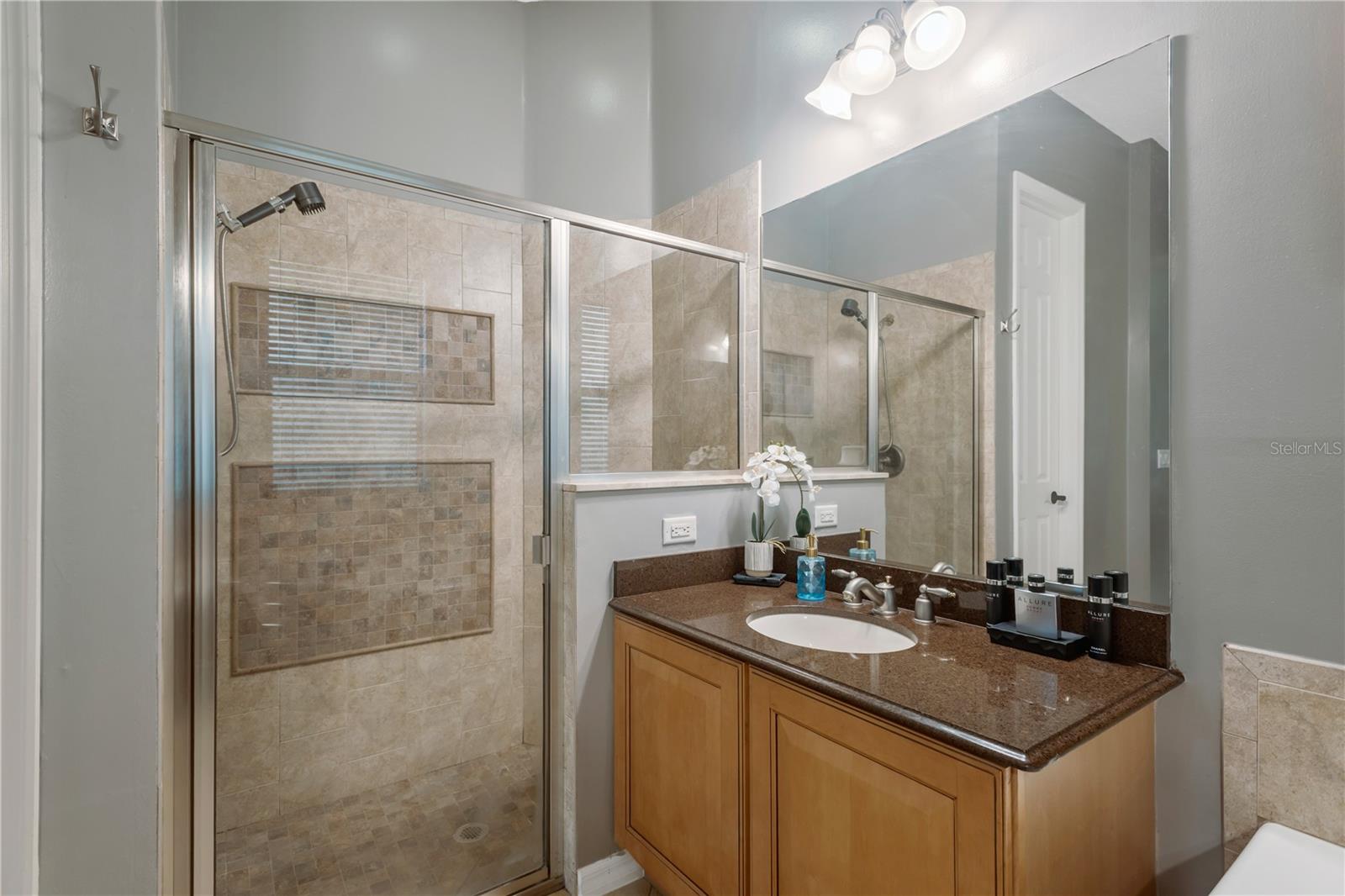 19908 BLUFF OAK BLVD — photo 20