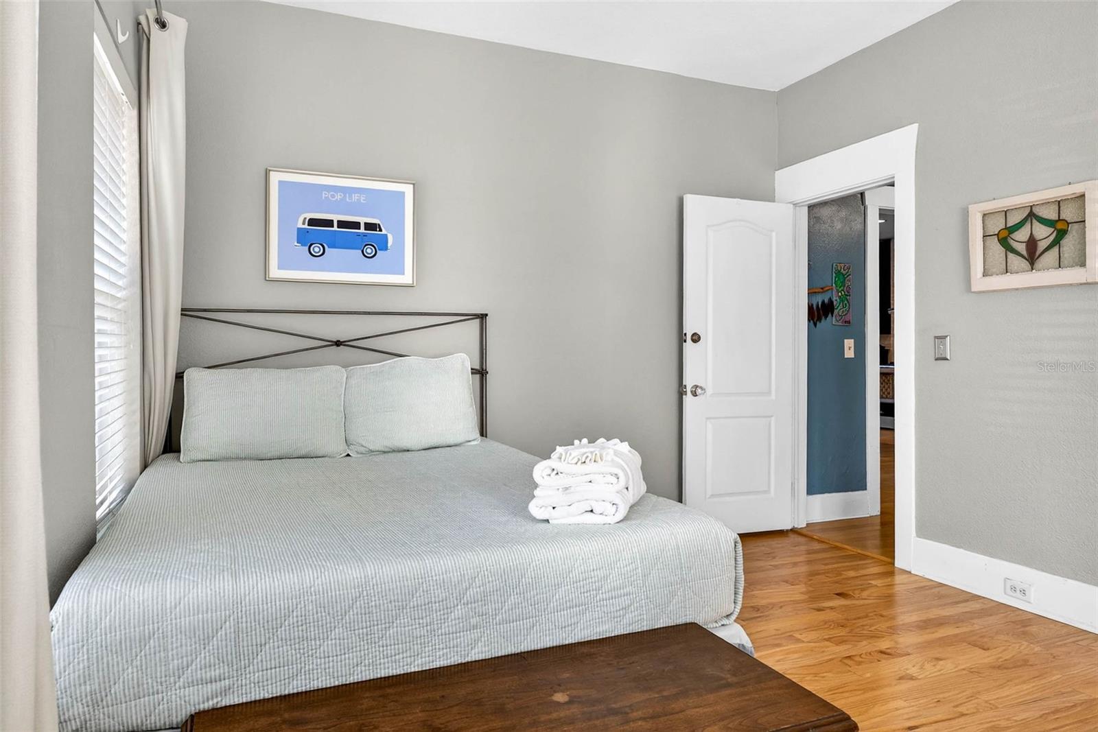 2705 N POPLAR AVE — photo 32