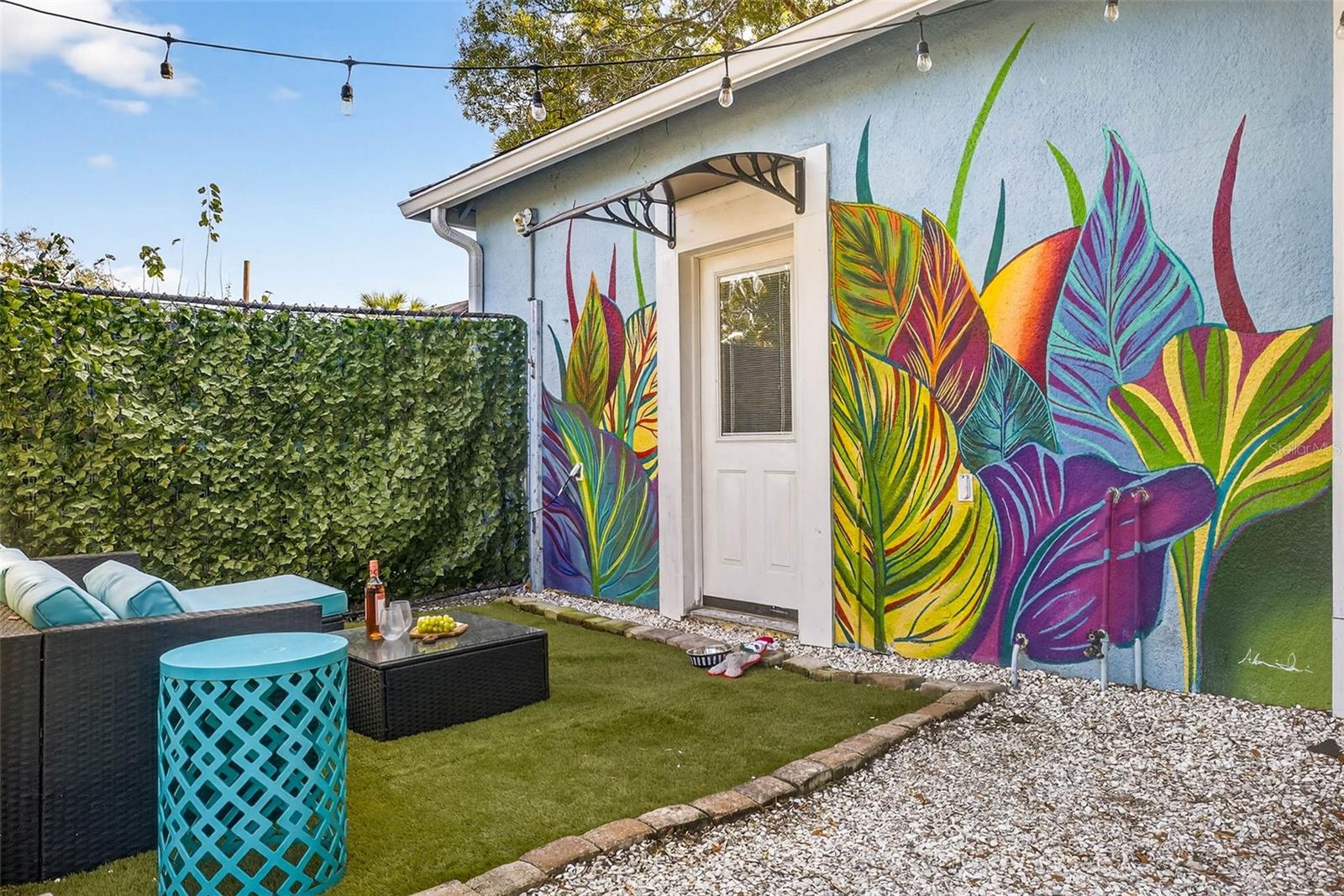 2705 N POPLAR AVE — photo 44