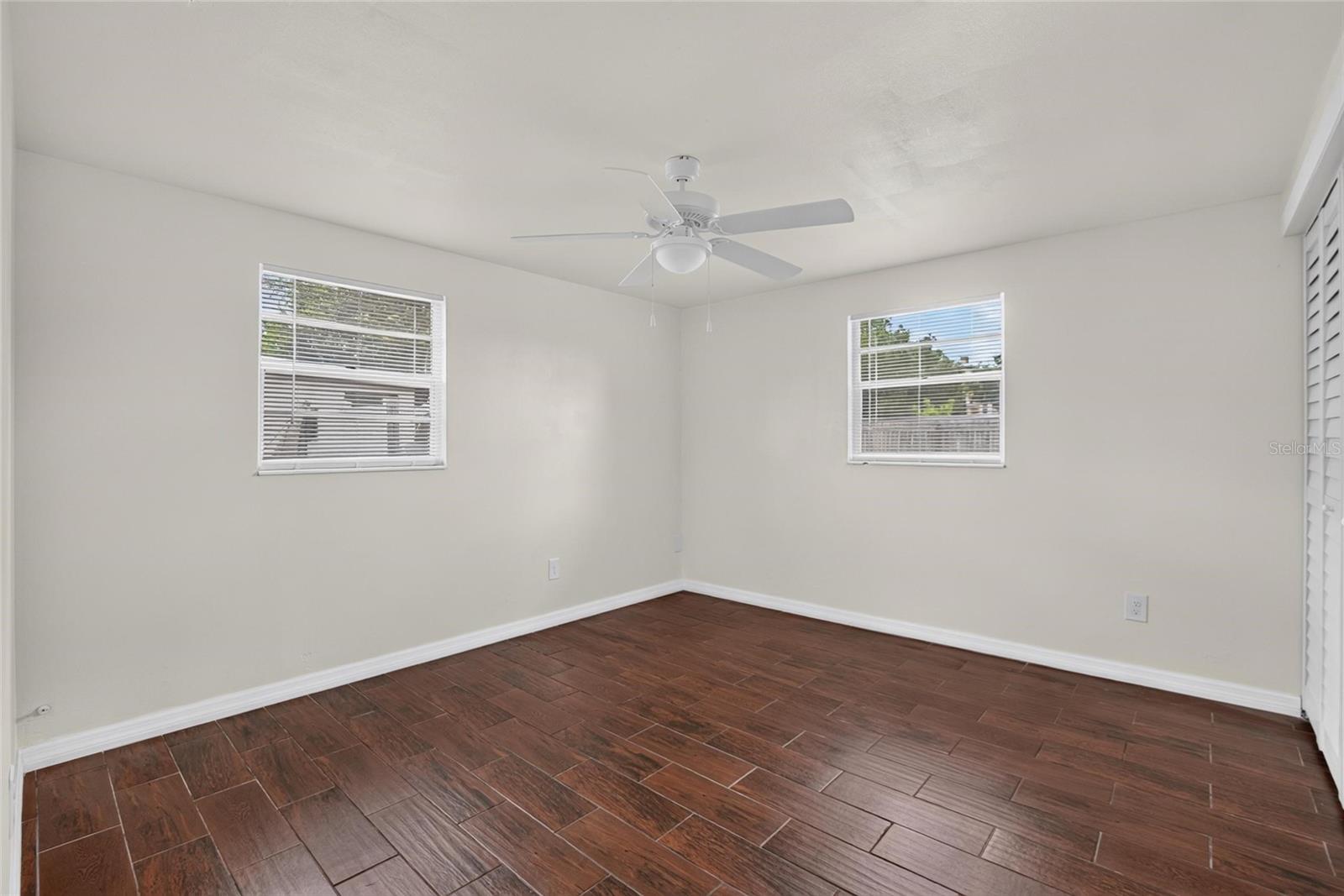 4706 S 87TH ST — photo 12
