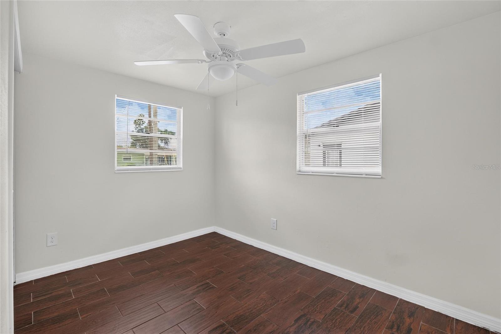 4706 S 87TH ST — photo 11