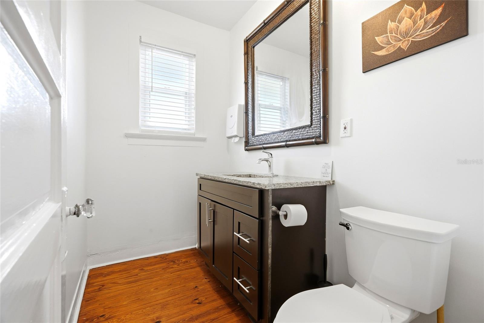 7024 CENTRAL AVE — photo 36
