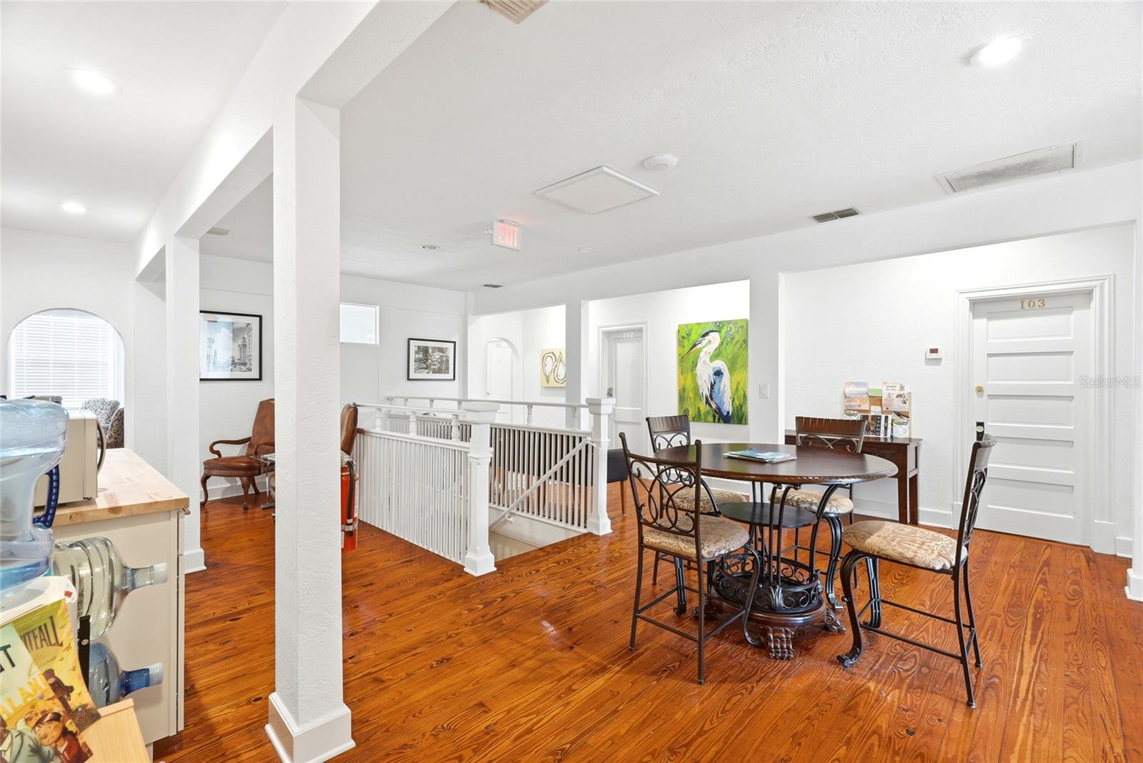 7024 CENTRAL AVE — photo 32