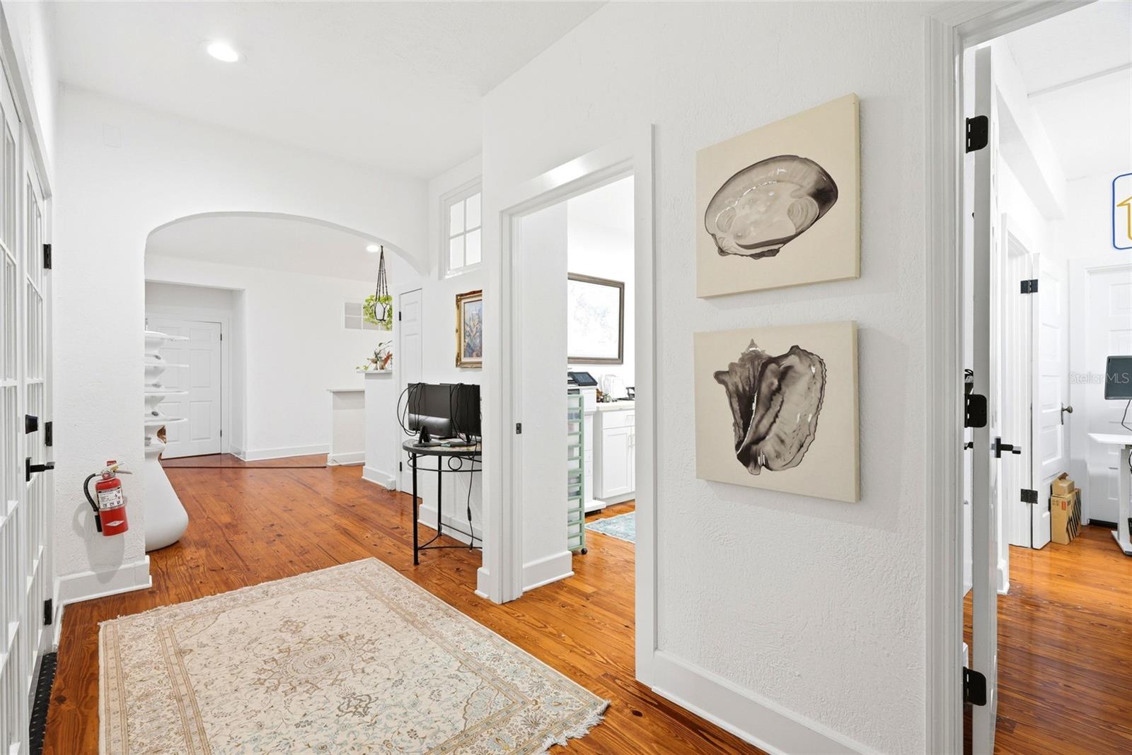 7024 CENTRAL AVE — photo 16