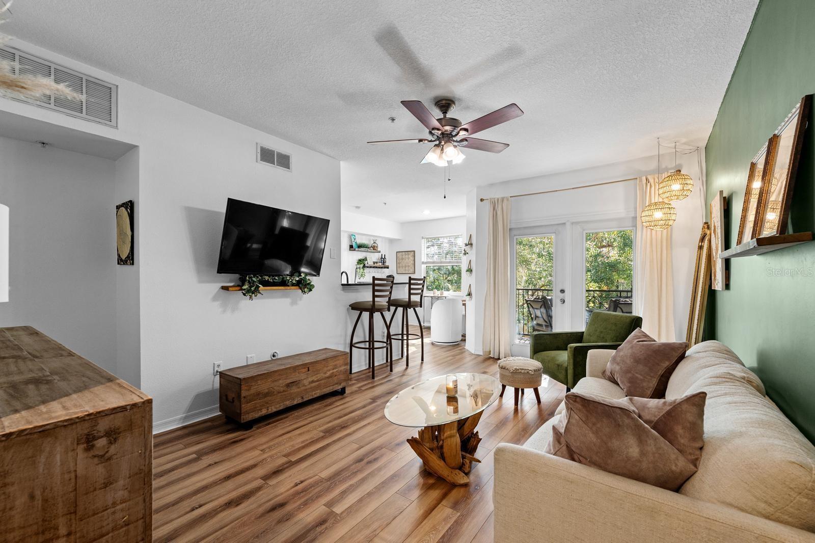 2010 E PALM AVE #14317 — photo 3