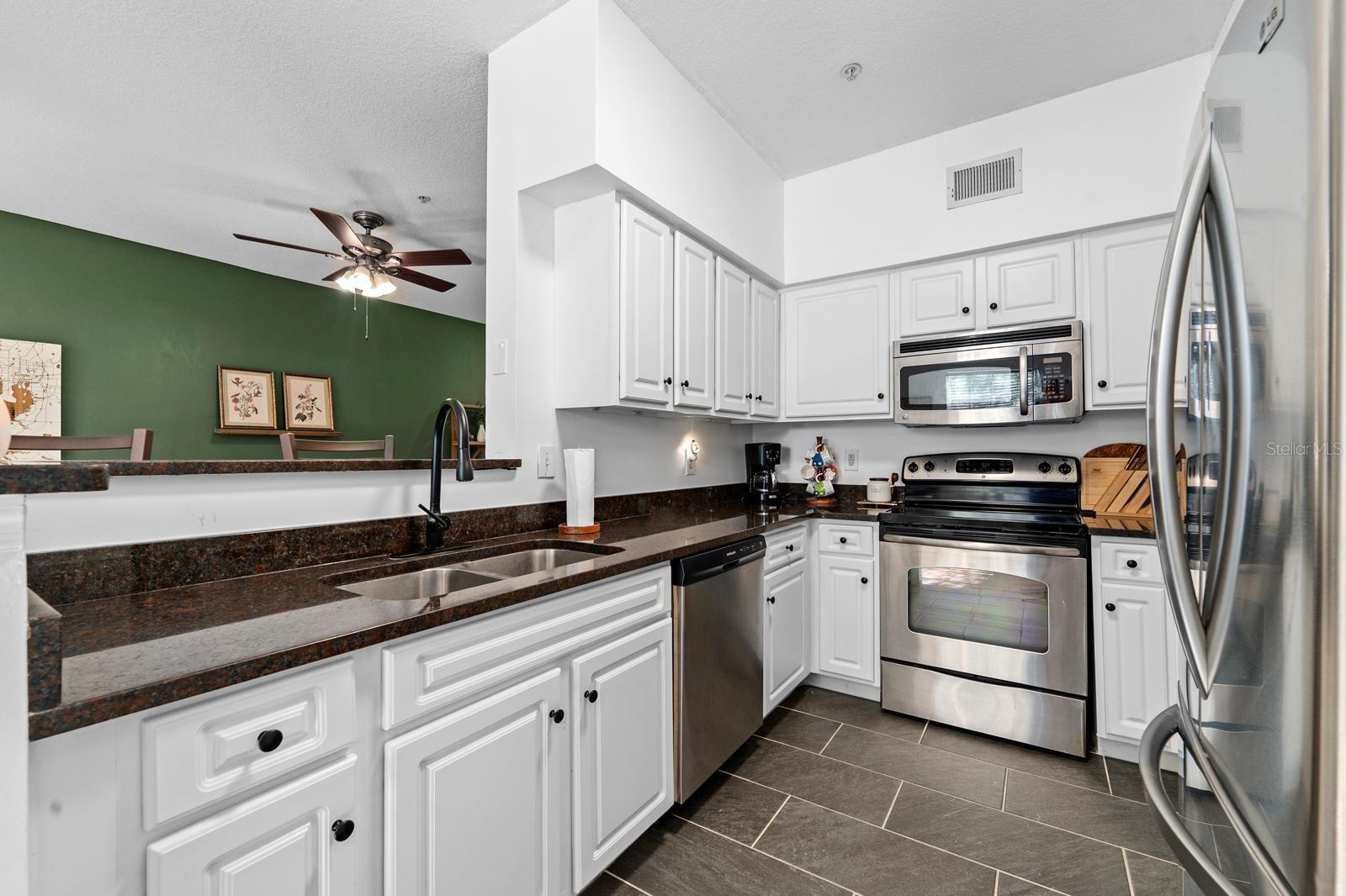 2010 E PALM AVE #14317 — photo 8