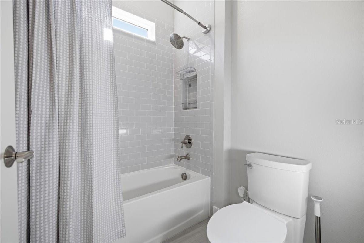 2110 E 6TH ST W — photo 26