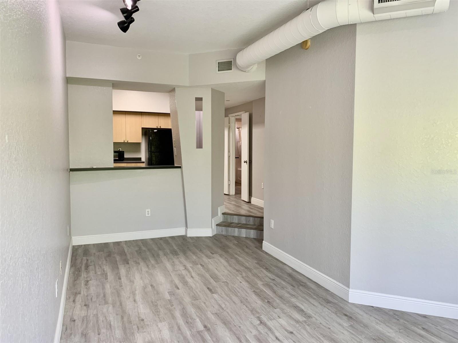 520 S ARMENIA AVE #1235 — photo 9
