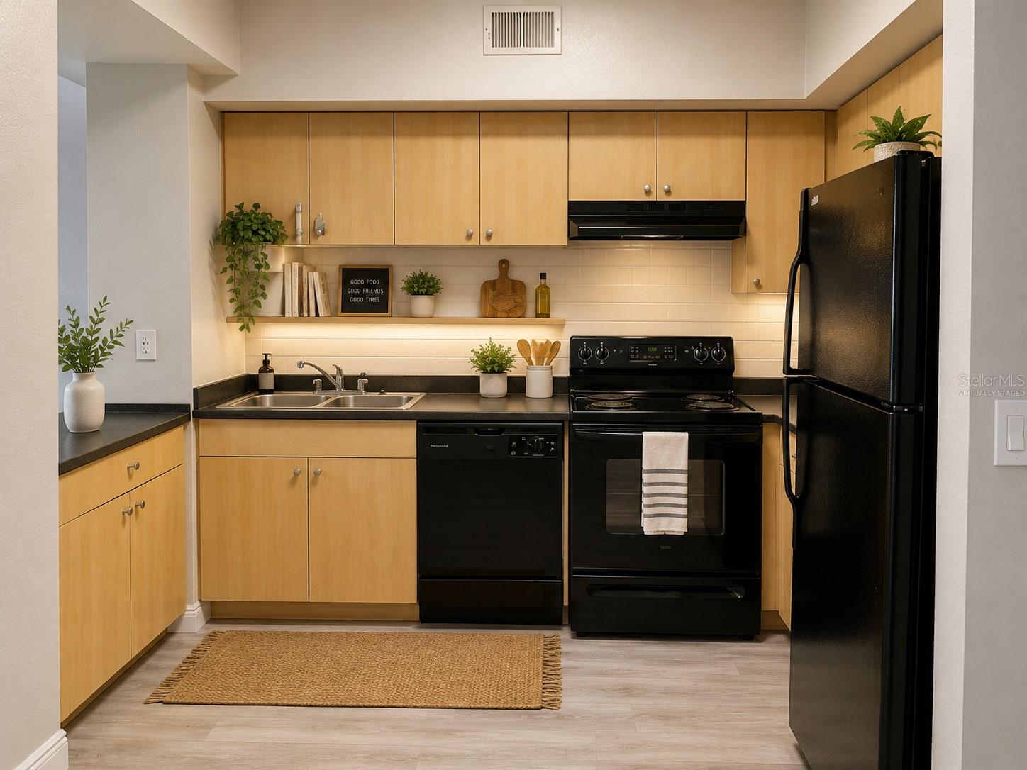 520 S ARMENIA AVE #1235 — photo 3
