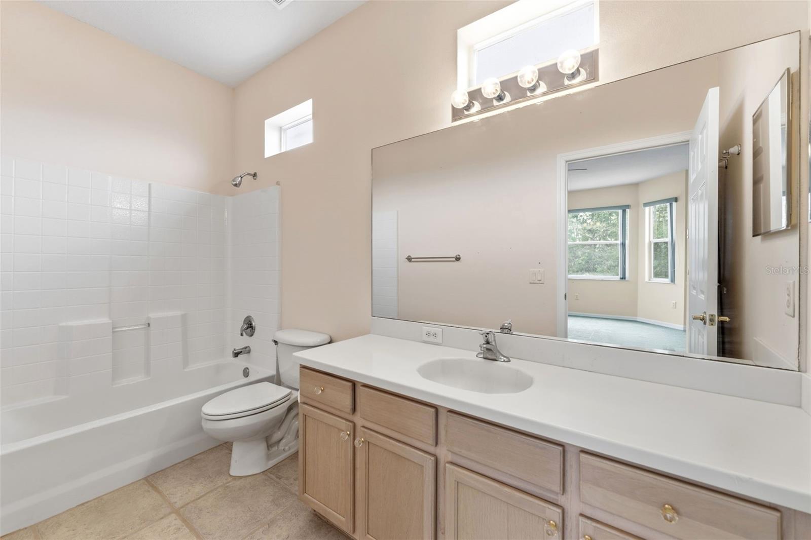 7606 BERNA LN — photo 23