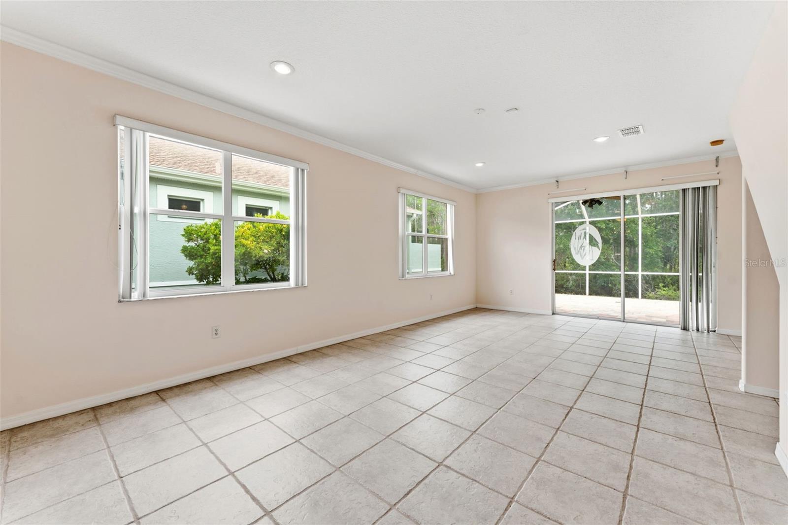 7606 BERNA LN — photo 6