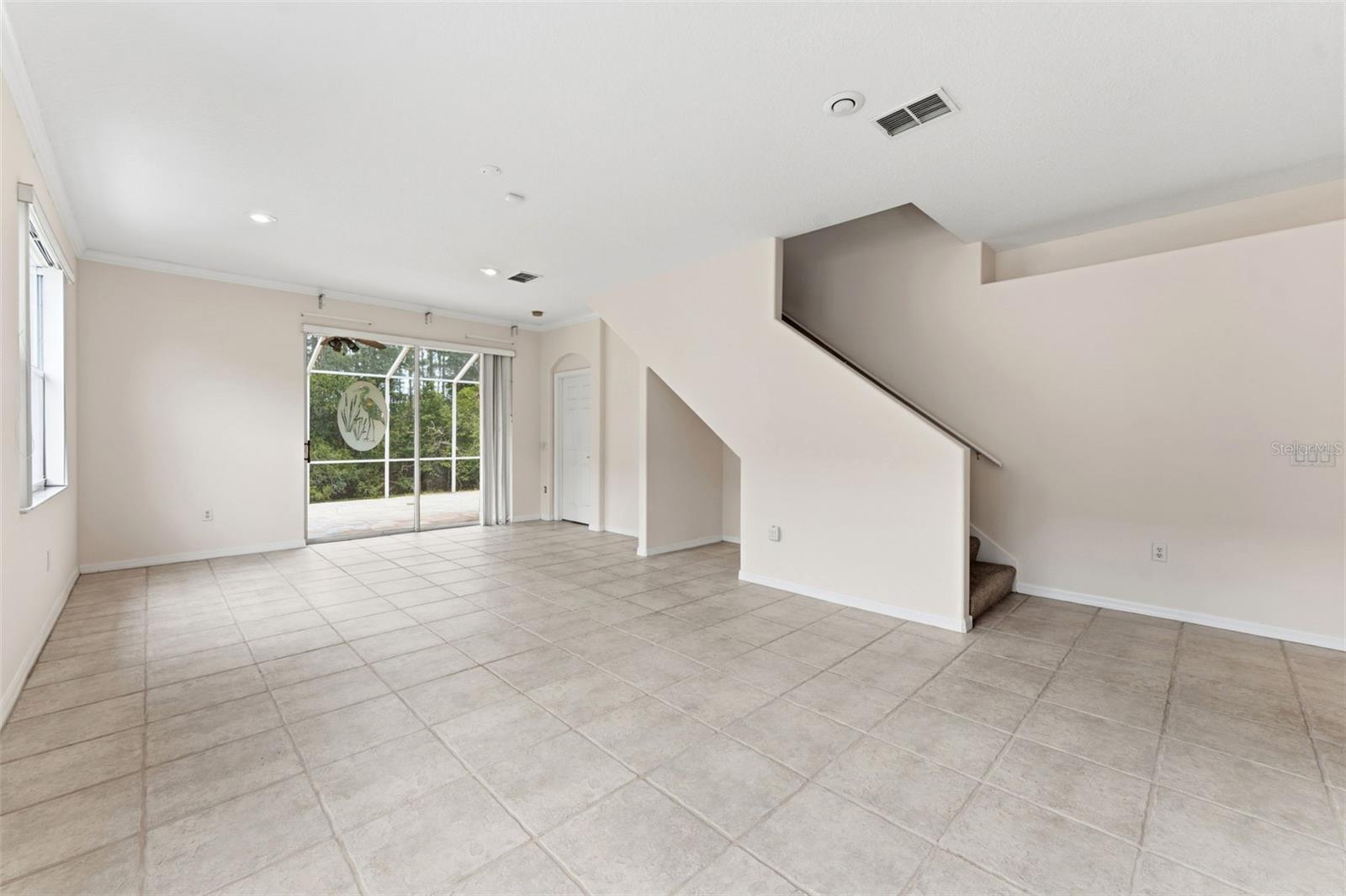 7606 BERNA LN — photo 7