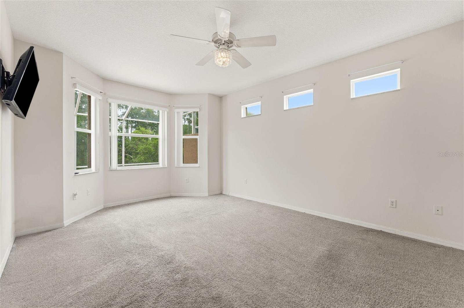 7606 BERNA LN — photo 14