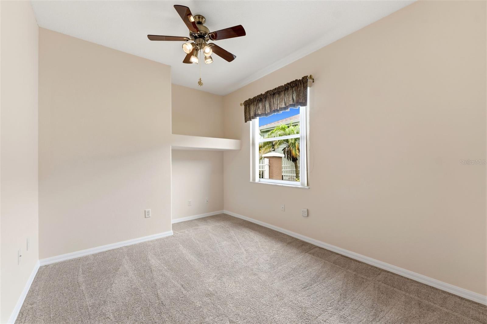 7606 BERNA LN — photo 25