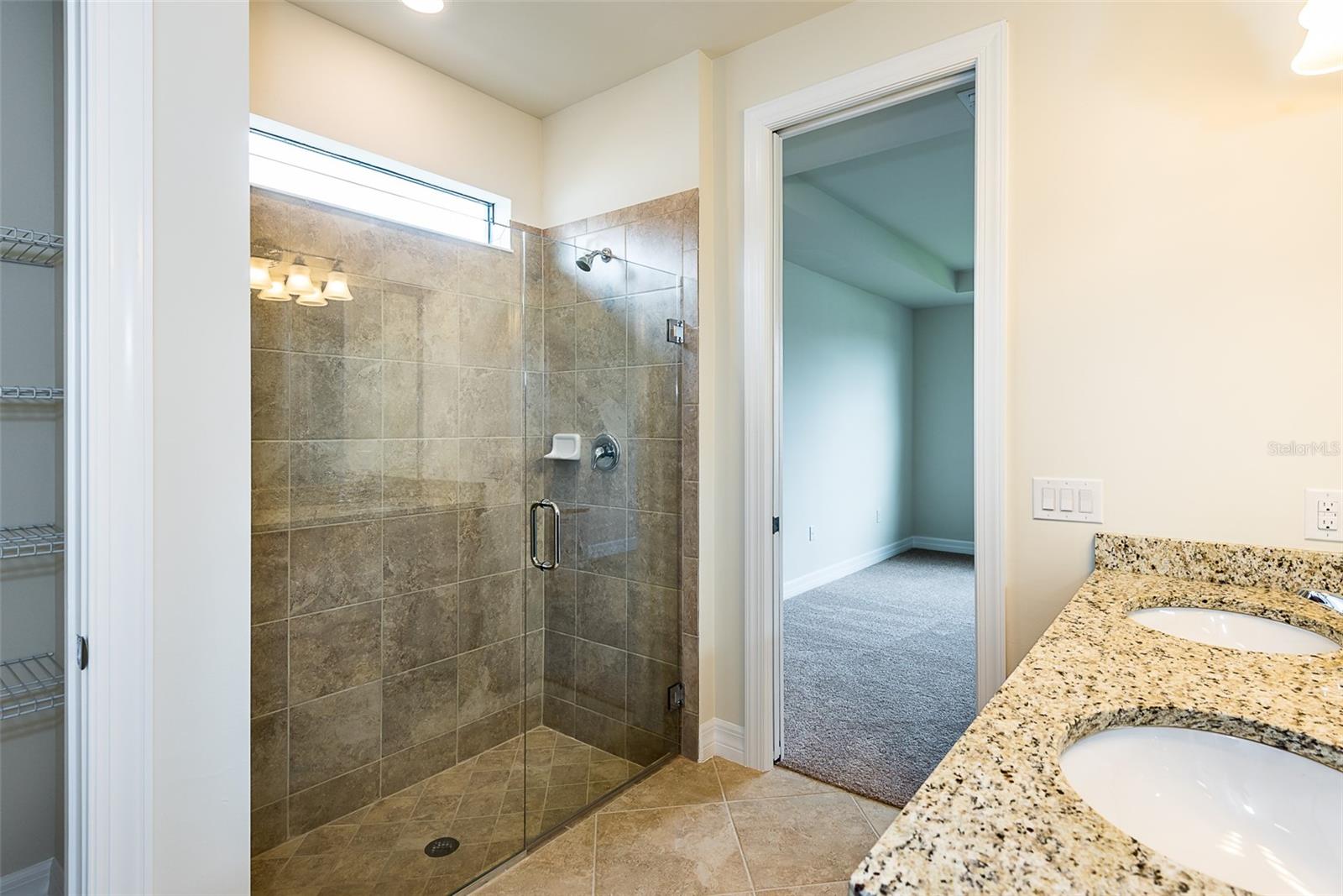 2558 SHERMAN OAK DR — photo 23