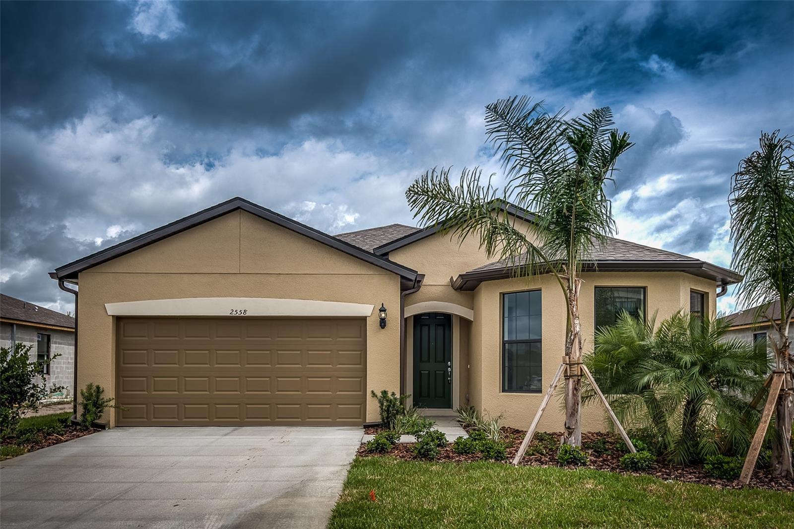 2558 SHERMAN OAK DR — photo 2