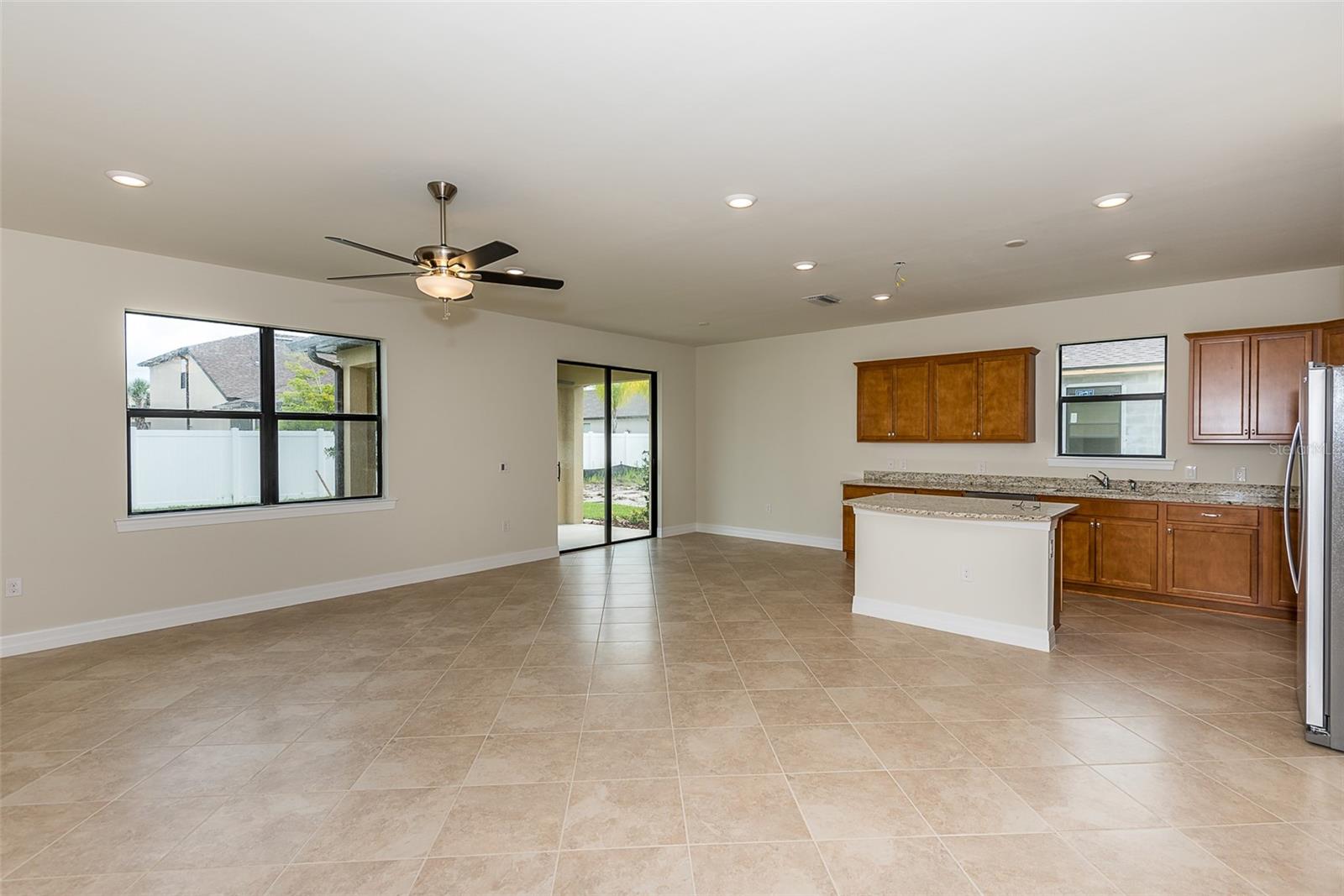 2558 SHERMAN OAK DR — photo 24