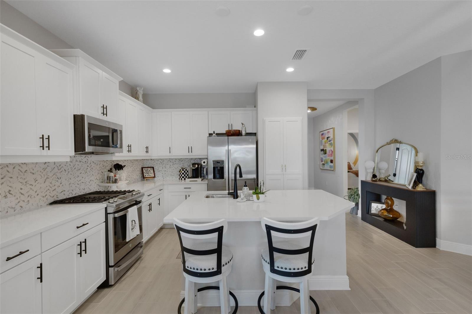4661 WILLOW BEND AVE — photo 9
