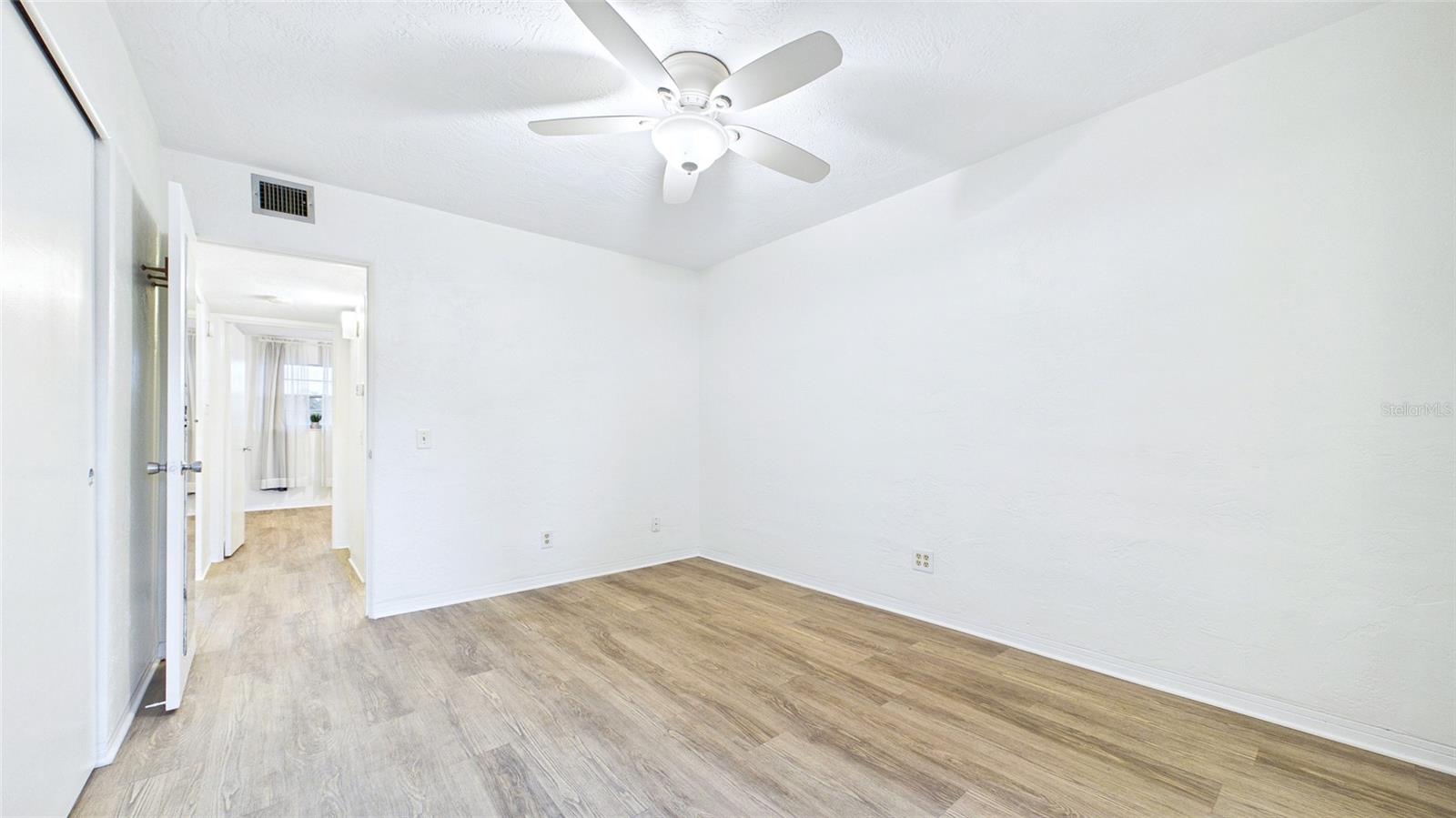 2454 AUSTRALIA WAY E #32 — photo 33