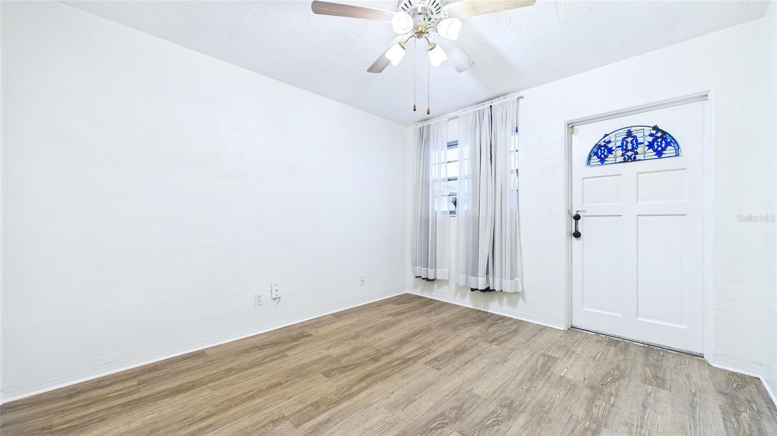 2454 AUSTRALIA WAY E #32 — photo 47