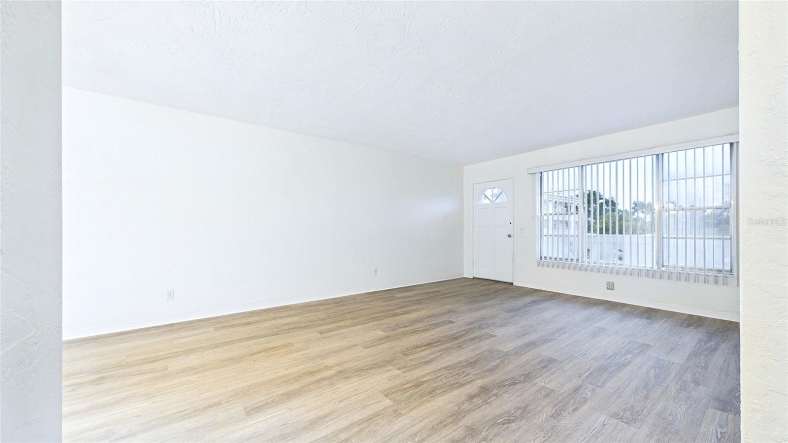 2454 AUSTRALIA WAY E #32 — photo 14