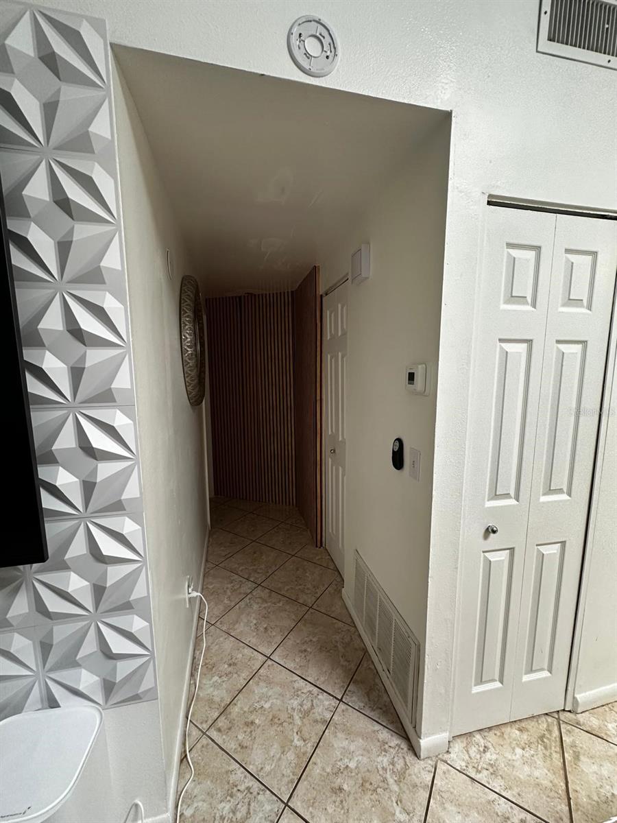 16004 SADDLE CREEK DR — photo 18