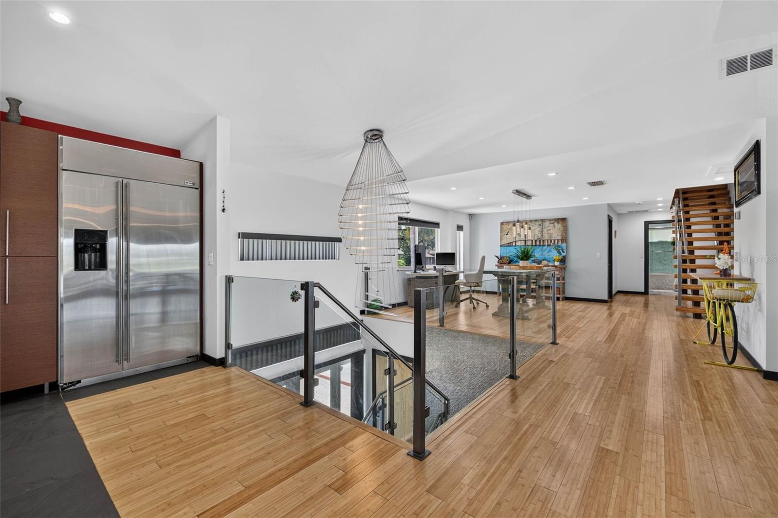 113 7TH ST E — photo 9