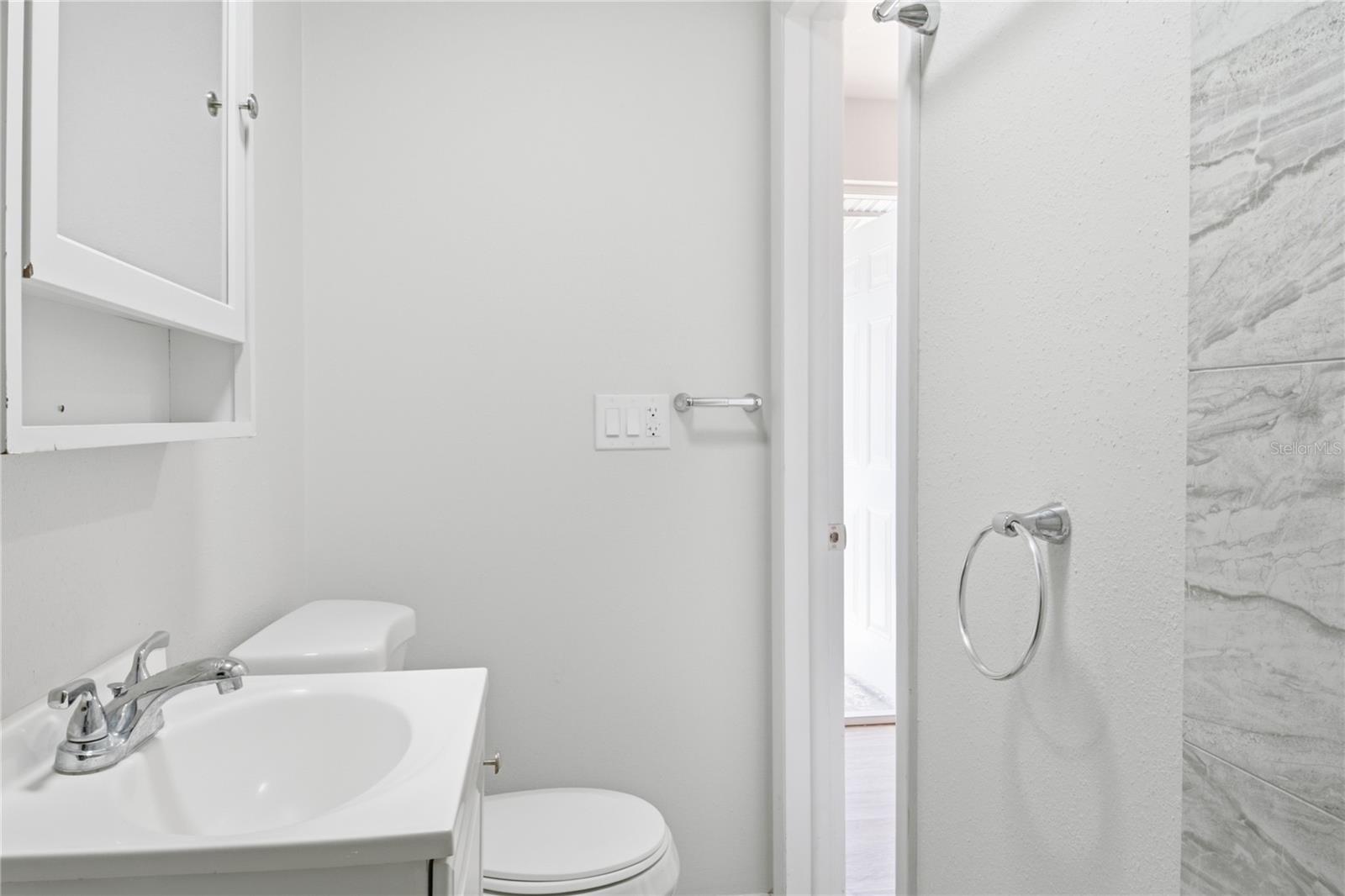 4810 GUARDIAN AVE — photo 29