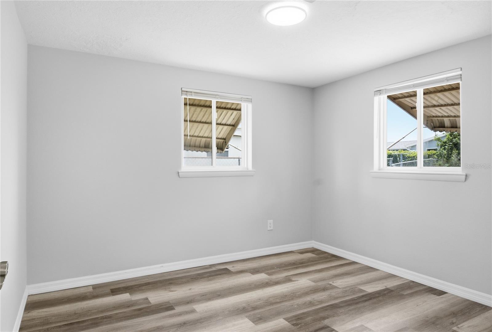 4810 GUARDIAN AVE — photo 16