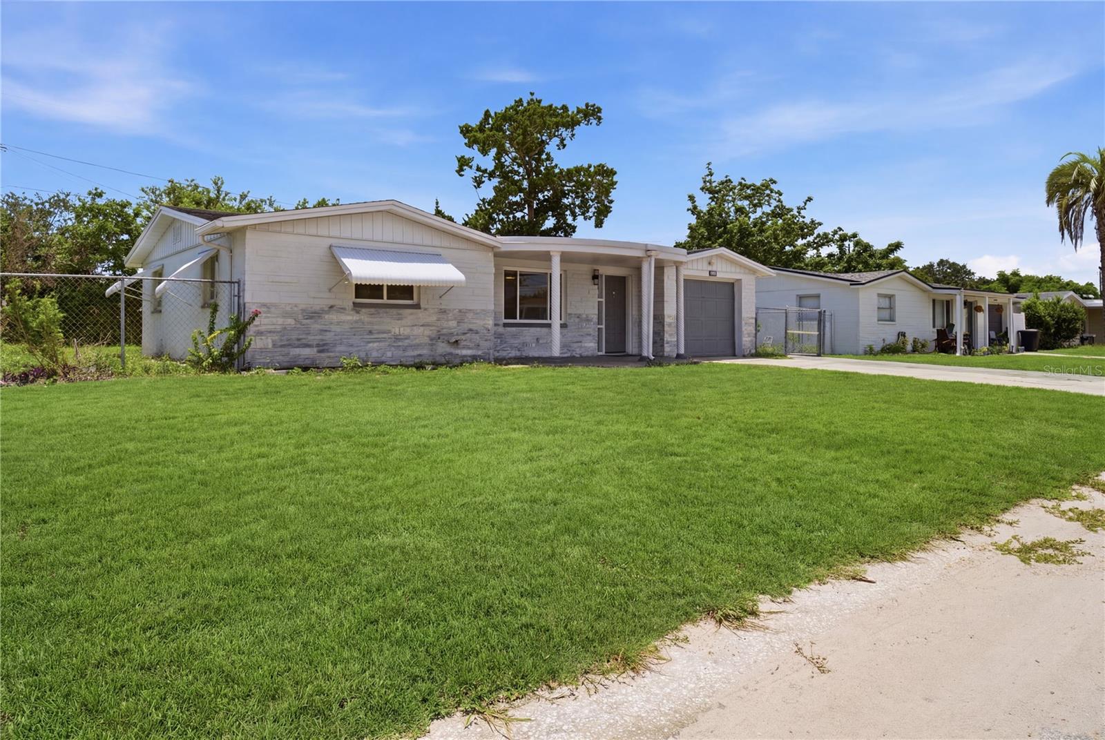 4810 GUARDIAN AVE — photo 33