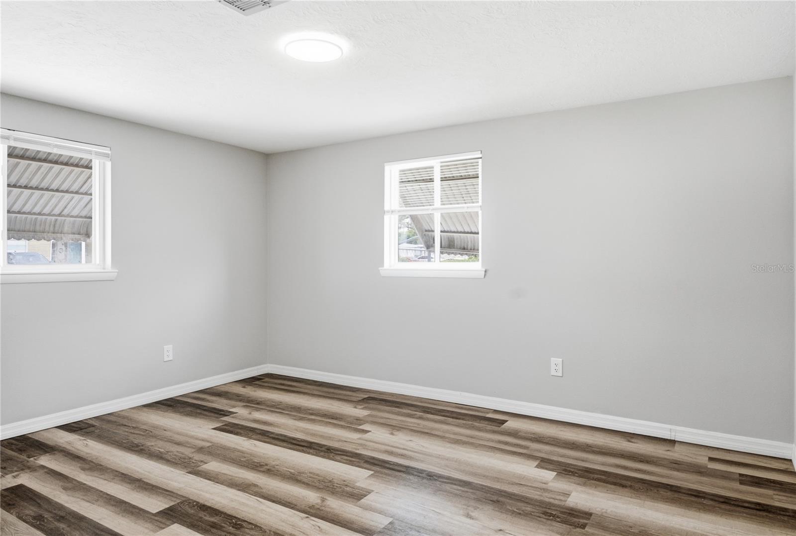 4810 GUARDIAN AVE — photo 18