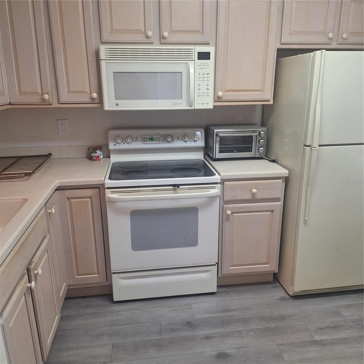 2377 LAKE HEATHER HEIGHTS CT #2377 — photo 6